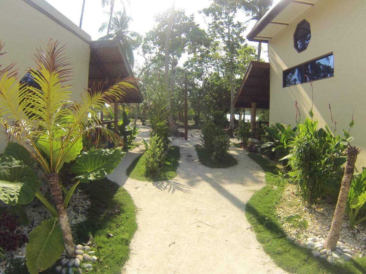 Siargao Sunset Bay Beach Villas Генерал-Луна Экстерьер фото
